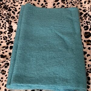 Sammy Nubby indigo scarf